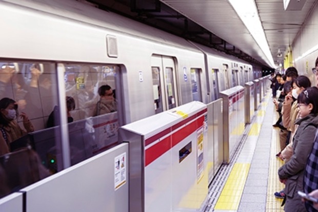 Газову атаку здійснено в токійському метро - ЗМІ