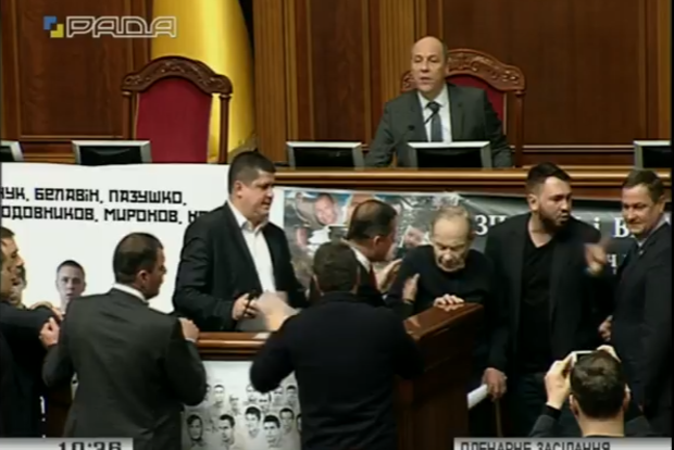 У Раді людина Медведчука напала на депутатів Радикальної партії