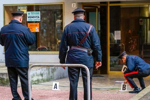 Впала з балкона: в Італії загинула дитина з України