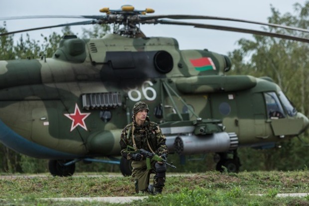 Білорусь готова відправити миротворців на Донбас