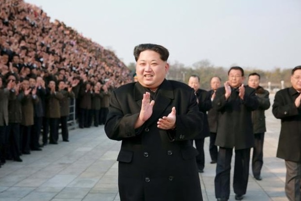 Власти Северной Кореи ввели запрет на западную одежду