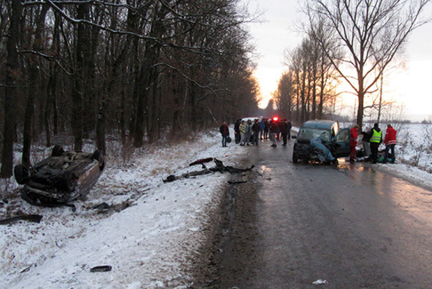 Страшное ДТП в Ивано-Франковской области, семеро пострадавших