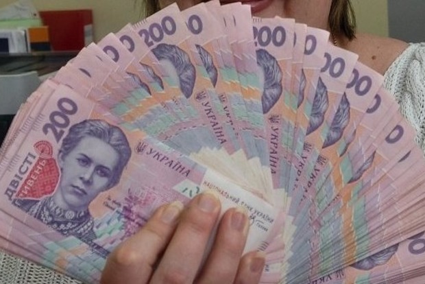 У депутатів-прогульників у Раді вирахували майже 2 млн гривень зарплати