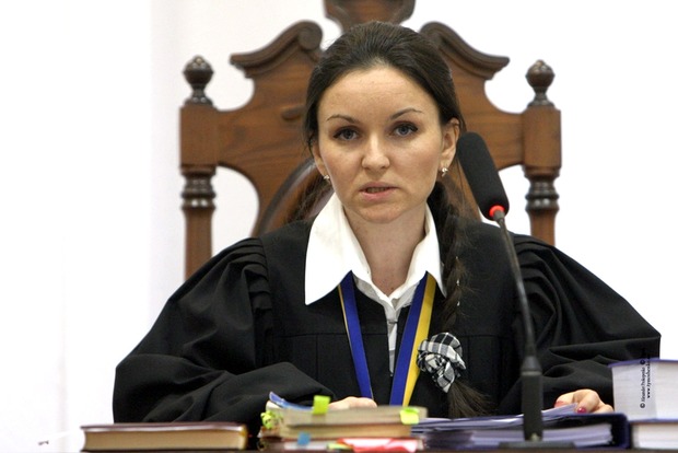 Порошенко звільнив суддю Царевич за порушення присяги