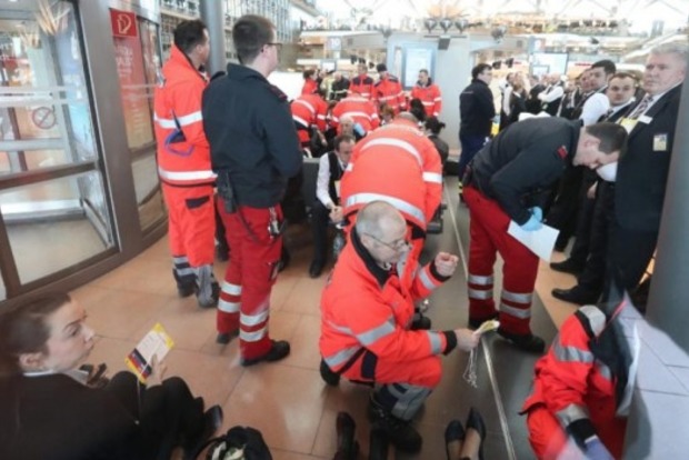 Через невідомий газ евакуювали аеропорт в Гамбурзі