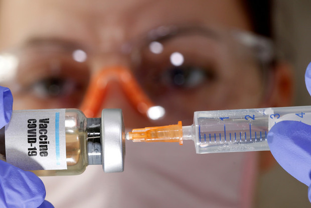 Россия спешит быть первой в производстве вакцины от коронавируса