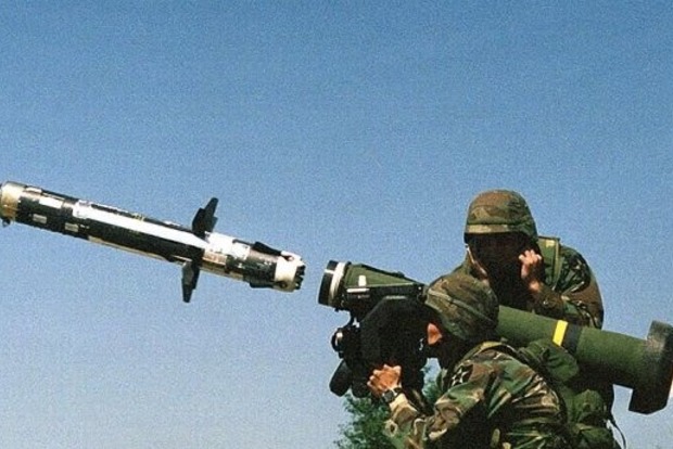 Нарешті: США схвалили постачання летальної зброї Україні