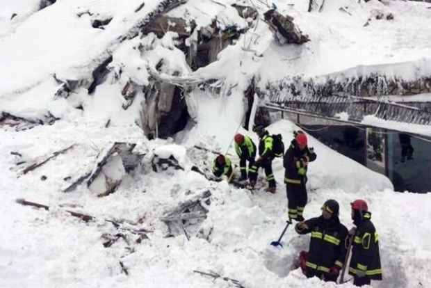 Число жертв сходу лавини в Італії зросло до шести осіб