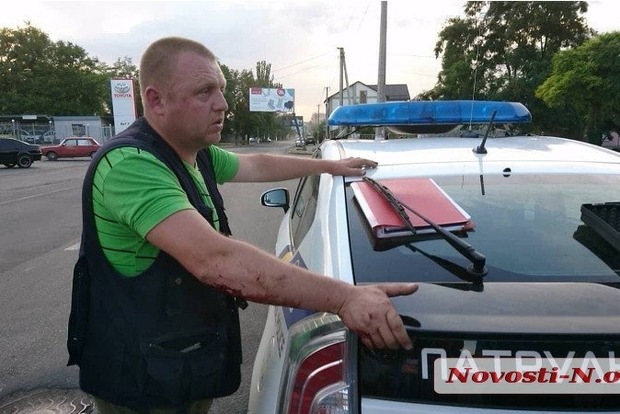 Перевернув маршрутку з пасажирами: п'яний за кермом влаштував страшну аварію в Миколаєві