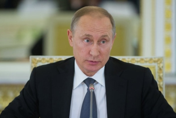 Кремль подтвердил согласие Путина на вооруженных наблюдателей ОБСЕ