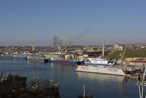 В закрытые Украиной порты Крыма незаконно зашли 22 судна