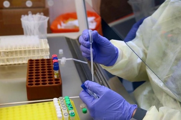 Миллионы доз: Британия запускает в производство экспериментальную вакцину от коронавируса