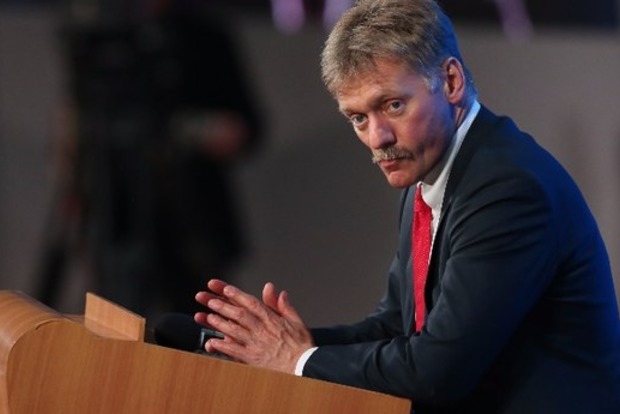 Песков: Кремль поддерживает режим прекращения огня в Донбассе