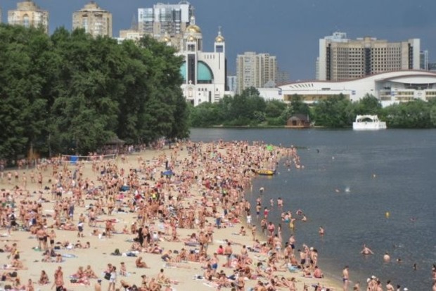 Метеорологическое лето в Киеве опоздало на неделю