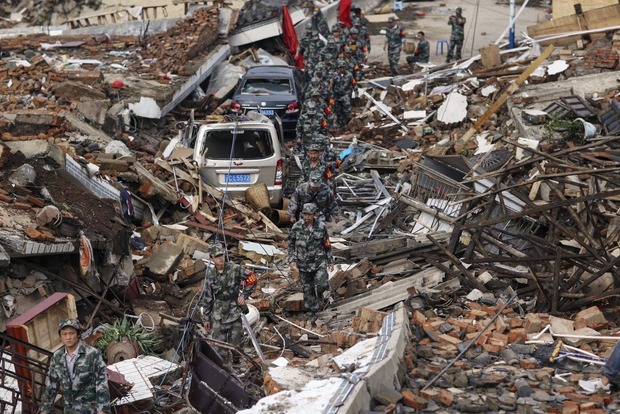 В Китае произошло мощное землетрясение, второй раз за сутки 