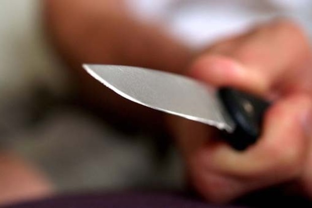 Киевлянина посадили в тюрьму на 5,5 года за ранение работодателя ножом