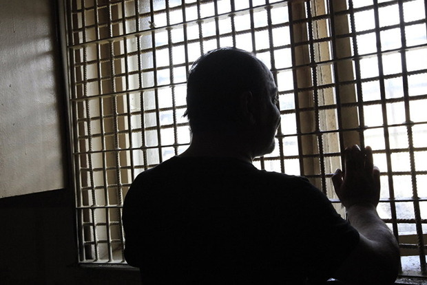 Шпиону из Кабмина грозит до 14 лет тюрьмы