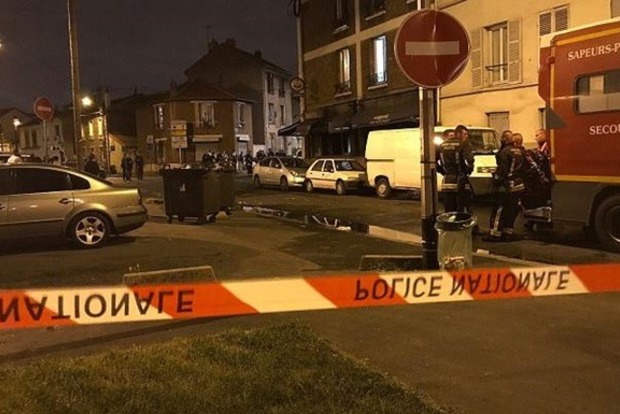 В Париже в ресторан бросили «коктейль Молотова», пострадали 12 человек