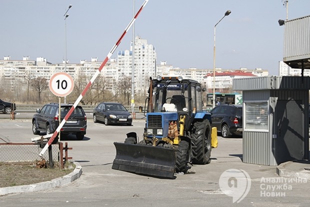 ﻿Київські парковки: отримати й утримати