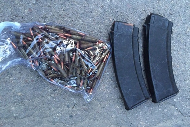 У партульного полицейского Днепропетровска обнаружили арсенал оружия