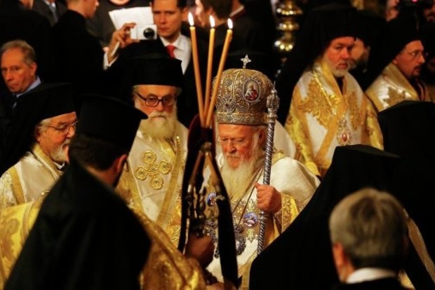Решающий шаг к Томосу: Константинополь назначил своих экзархов в Киеве