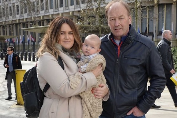 В посольстве США в Лондоне допросили 3-месячного младенца, подозреваемого в терроризме