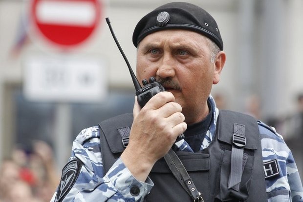 Экс-командир киевского «Беркута» теперь разгоняет митинги в Москве‍