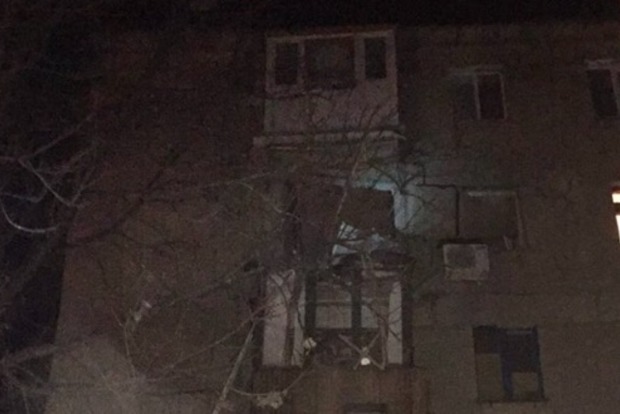 Бойовики відкрили вогонь по житловому будинку на Донбасі, багато поранених