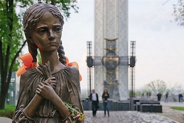 СБУ рассекретила архив КГБ о замалчивании Голодомора в Украине