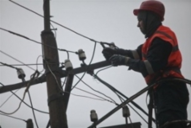 В Крыму из-за дождя шесть тысяч человек остались без света