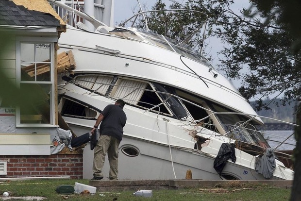 Ураган «Флоренс» нанес огромный ущерб США