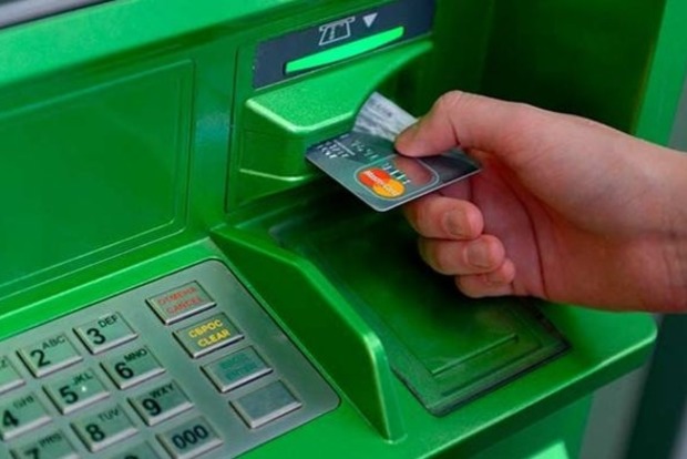 У київському метро встановлять банкомати ПриватБанку