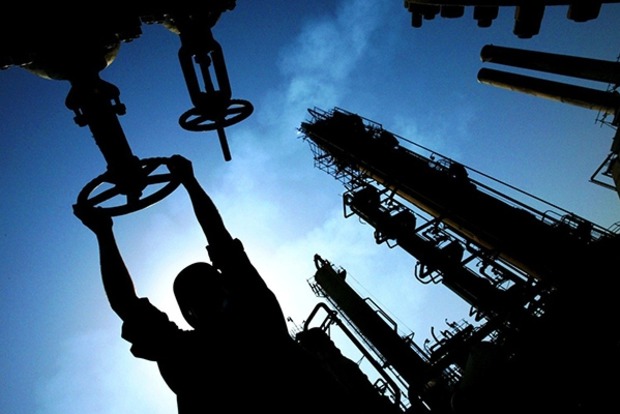 70% украинского рынка наполняется топливом из российской нефти - эксперт  