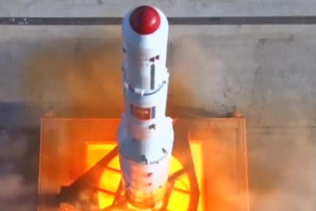 Северная Корея осуществила неудачный запуск ракеты