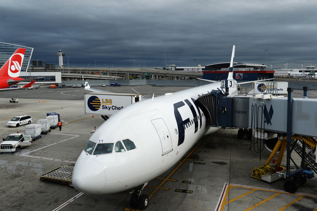 Финская авиакомпания будет взвешивать пассажиров 