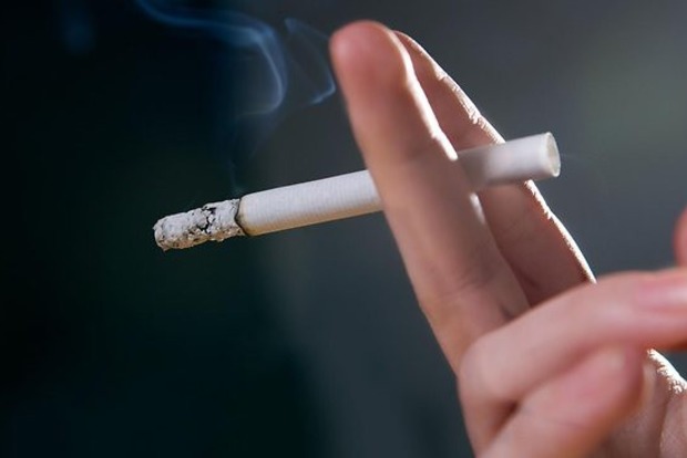 В Киеве за курение в неположенном месте могут оштрафовать на 500 тысяч гривен