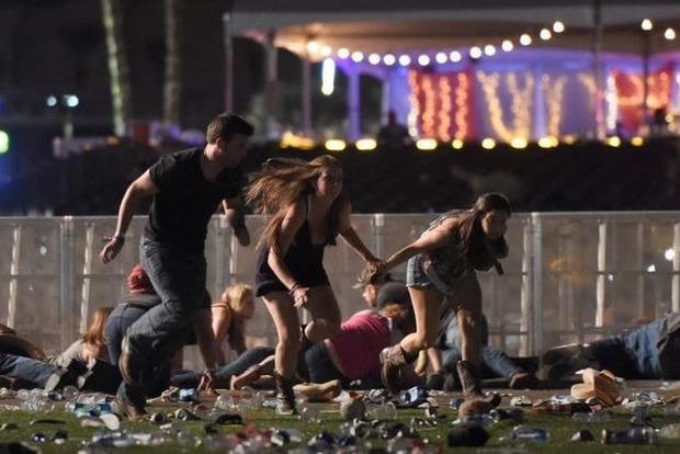 Стрельба в Лас-Вегасе: Погибли 59 человек