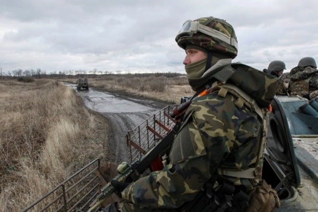 За сутки в зоне АТО погибли двое украинских военных, еще 3 солдата ранены