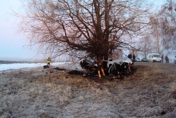 ﻿У Чернігівській області в ДТП загинуло троє людей