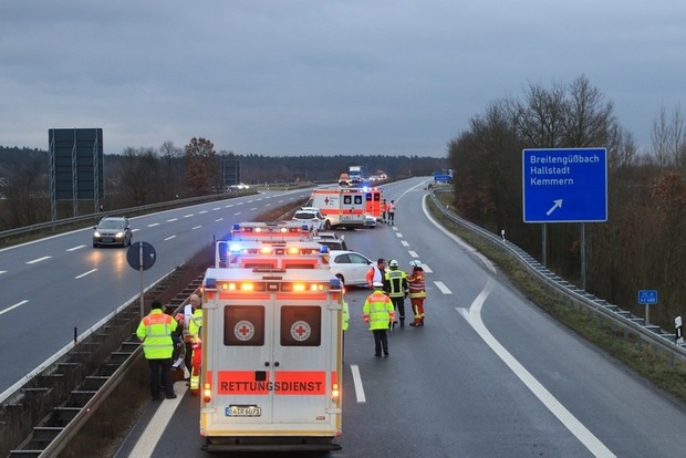 Масштабне ДТП: 17 авто зіткнулися на автобані в Німеччині