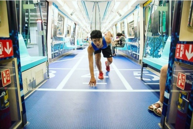 Вагоны метро Тайваня «превратили» в бассейн и спортивные площадки
