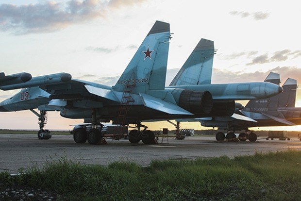 Минобороны РФ перебрасывает авиацию в приграничный с Украиной военный округ