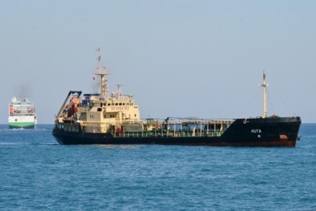В Ливии с боем захвачен украинский танкер по подозрению в контрабанде