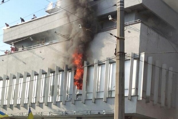 Пожежа на «Інтері»: прокуратура передала справу СБУ з кваліфікацією «теракт»