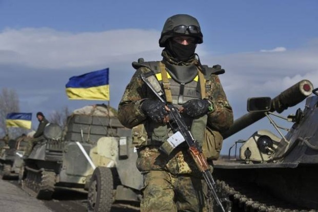 На Донбассе погиб один украинский боец, семеро получили ранения