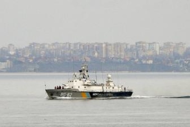 Российские самолеты и корабли угрожали украинскому судну 