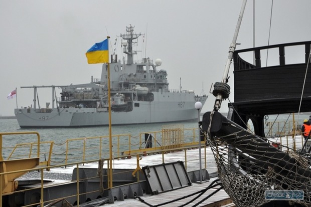 Корабель НАТО зайшов у порт Одеси