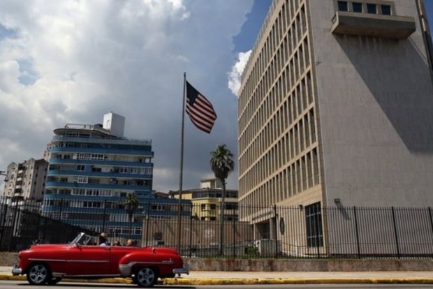Америка выгоняет 15 кубинских дипломатов
