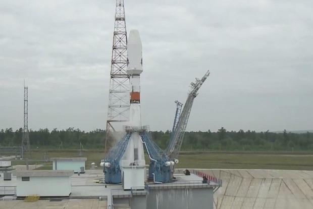 Ракета-носій із російською місячною станцією змогла стартувати без аварії.