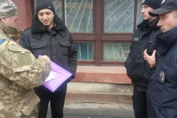 Полиция по запросу ТЦК разыскивает около 5000 человек в Киеве